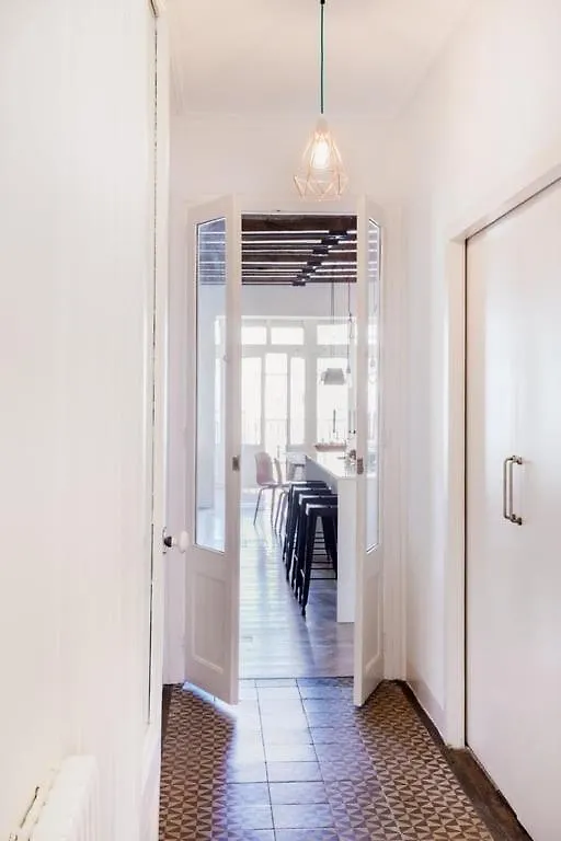 Guestready - Acogedor Piso Al Lado De Pl. Cataluna Barcelona 0*,  Spain